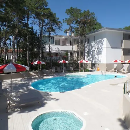 شقة Bright Two-room Flat In A With Pool *